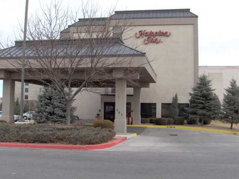 Baymont By Wyndham Thornton Hotel Exterior foto