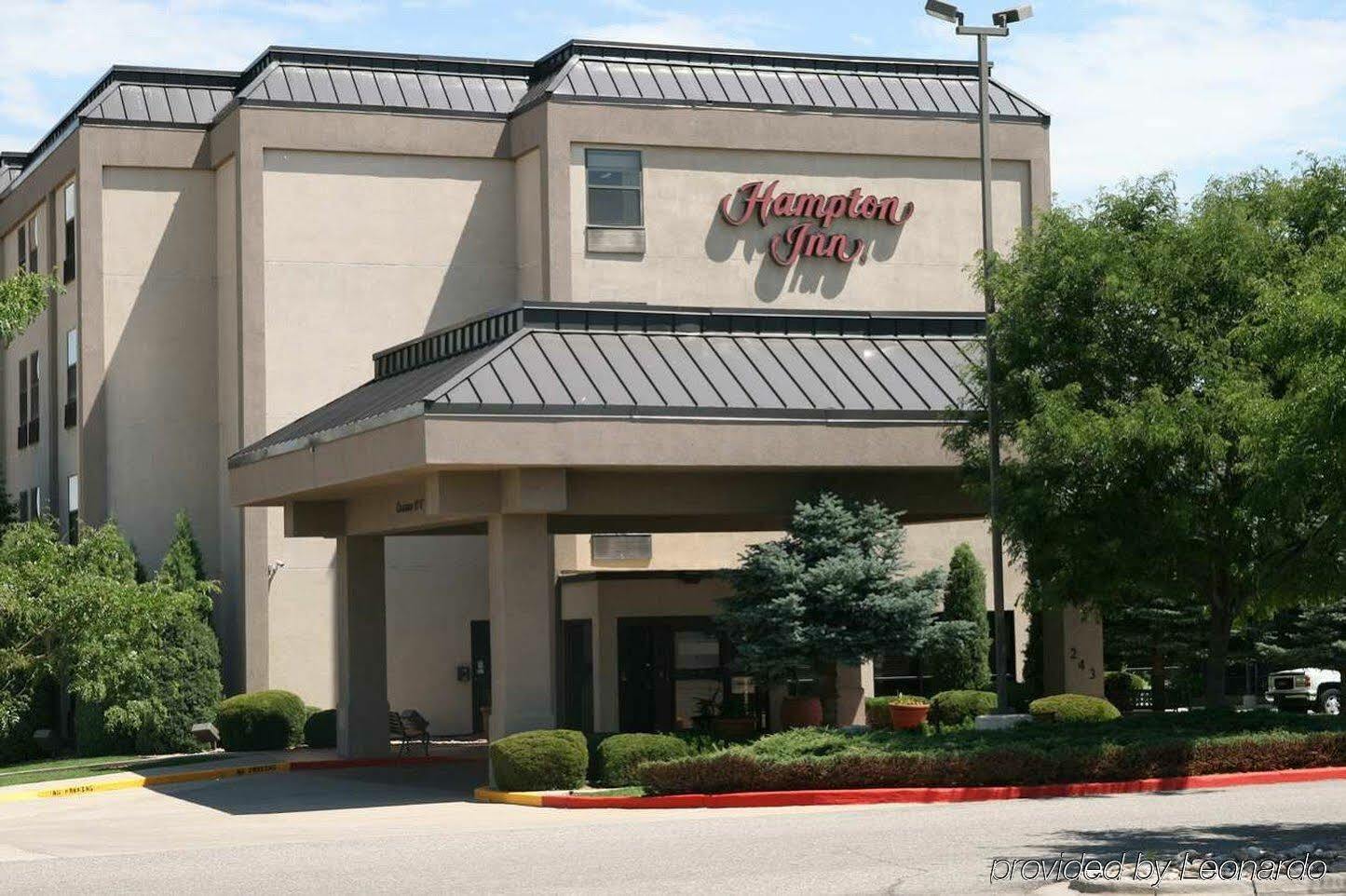 Baymont By Wyndham Thornton Hotel Exterior foto